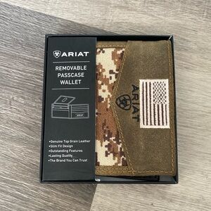 Ariat Wallet
